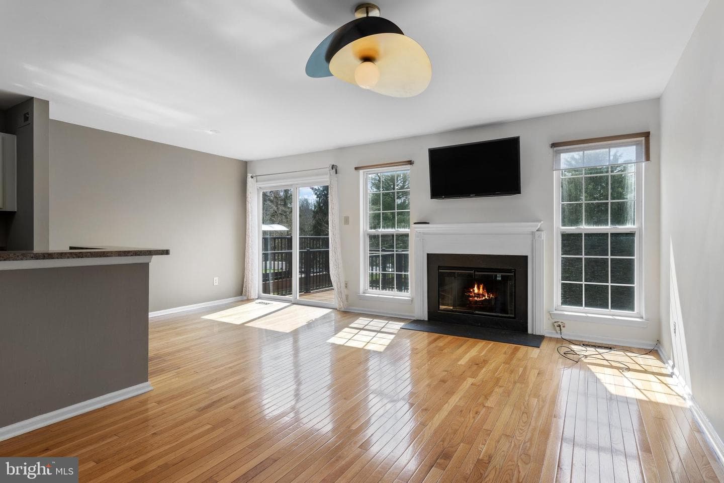112 Stewarts Court #406 photo 13