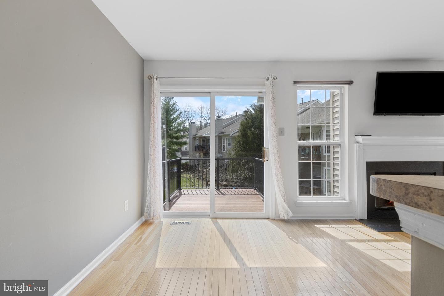 112 Stewarts Court #406 photo 21