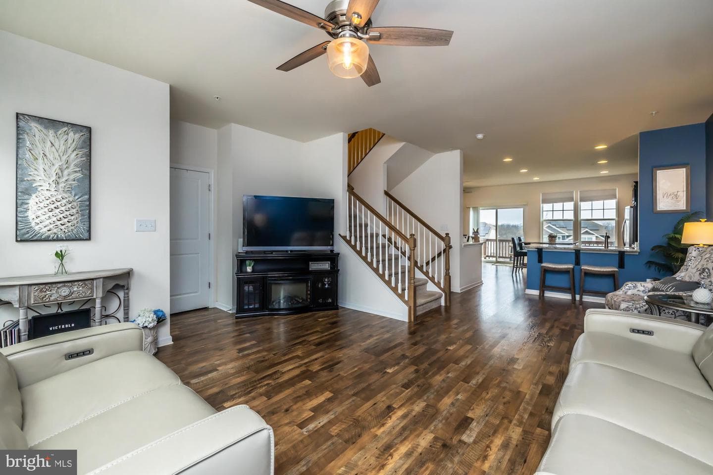 321 Dawson Place photo 10