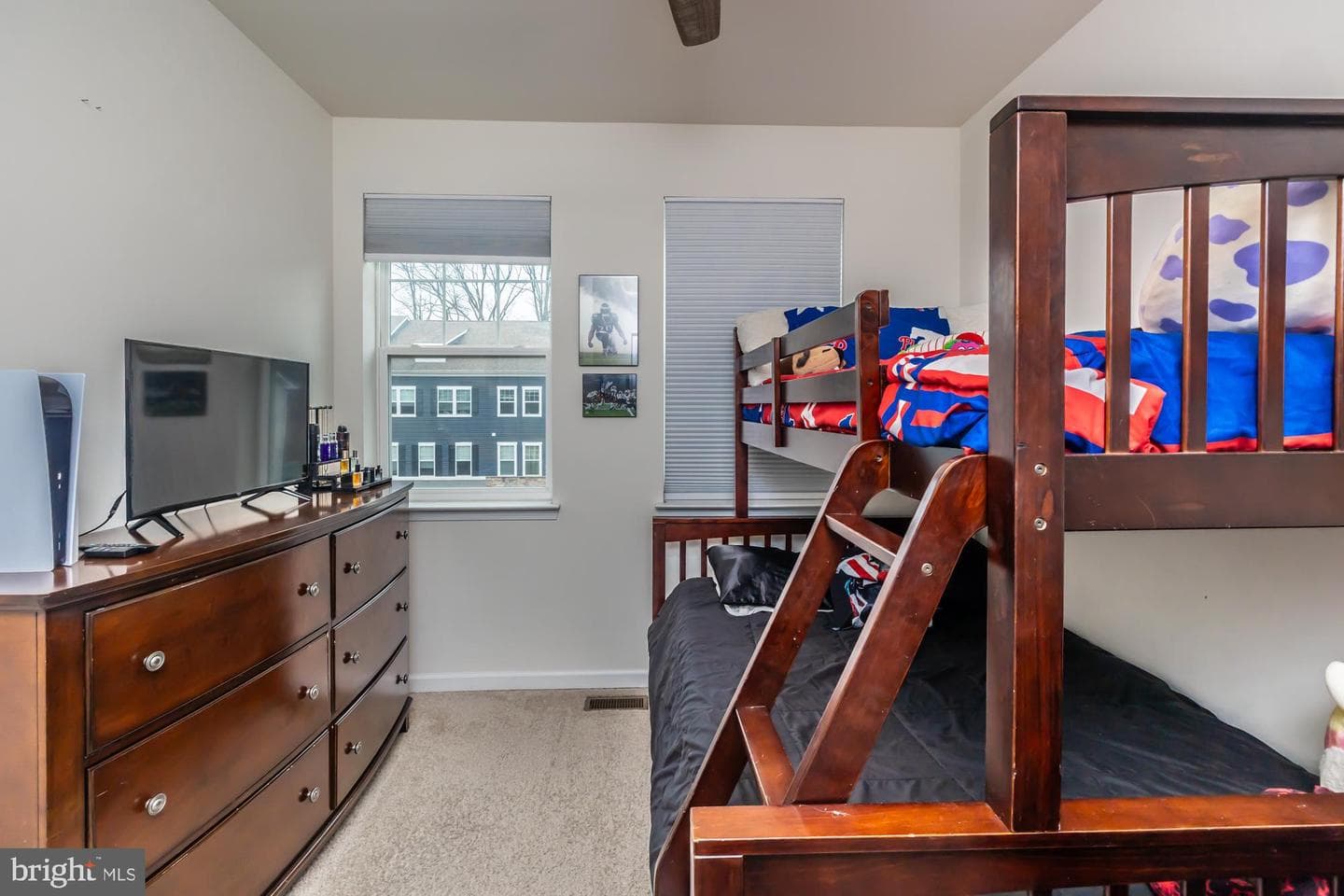 321 Dawson Place photo 24