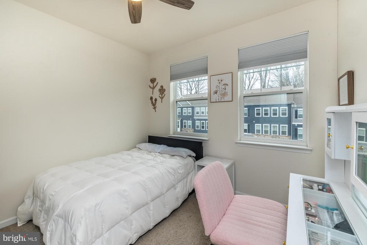 321 Dawson Place photo 25