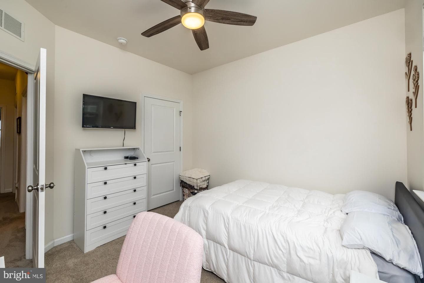 321 Dawson Place photo 27