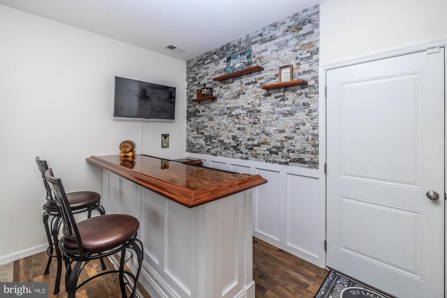 321 Dawson Place photo 39