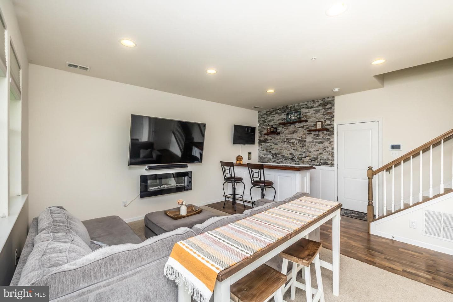 321 Dawson Place photo 43