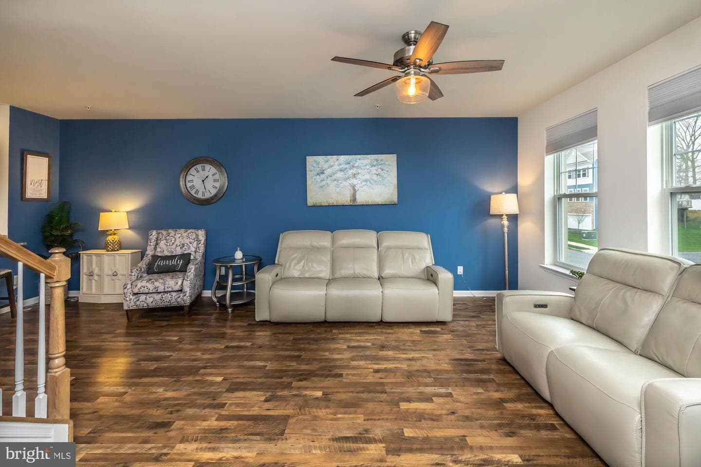 321 Dawson Place photo 9