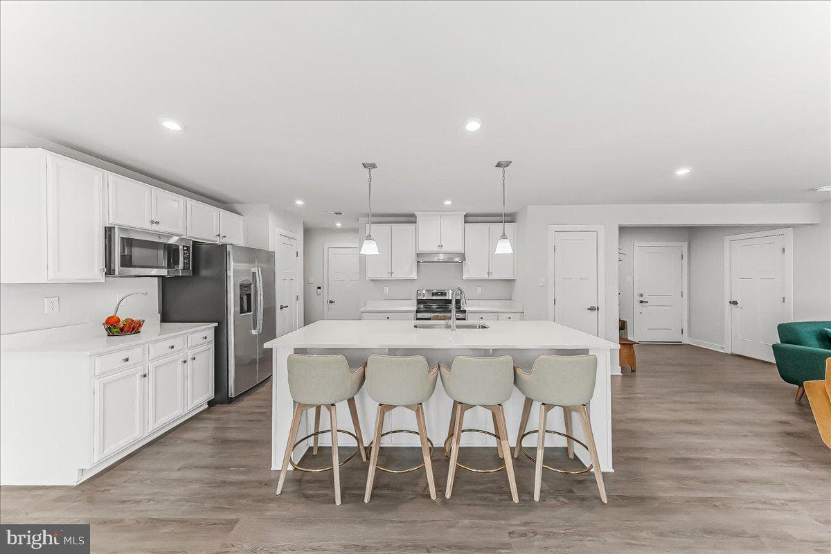 215 Sloan Drive photo 12