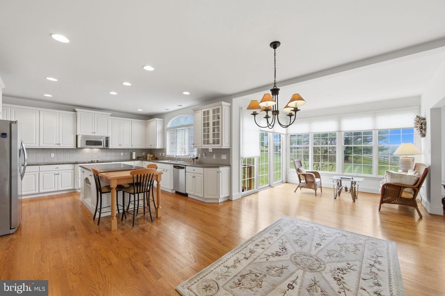 2 Limner Court photo 11
