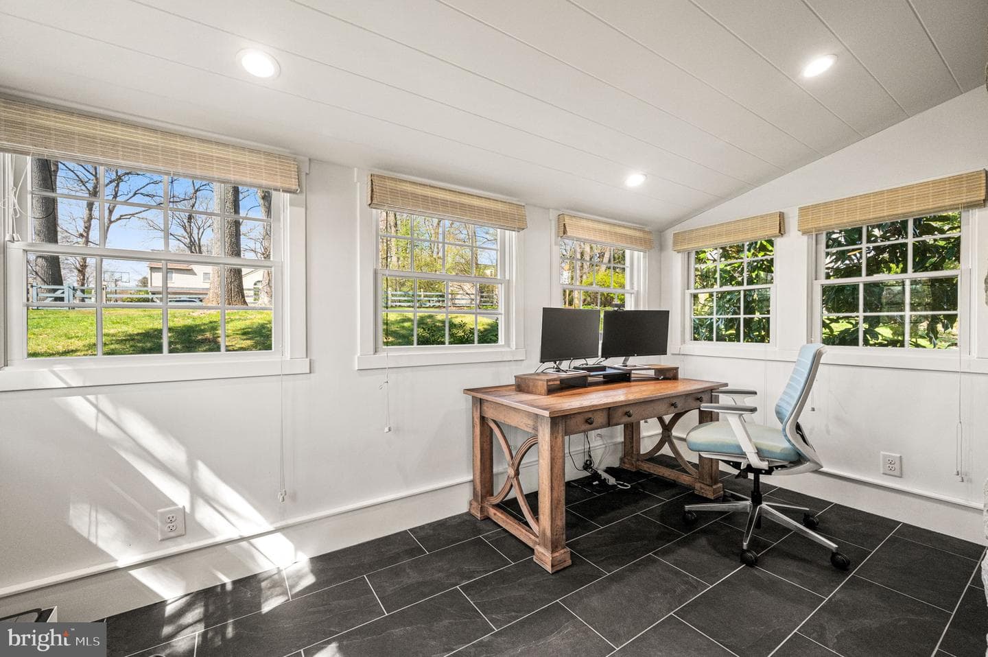 2 Briar Road photo 21