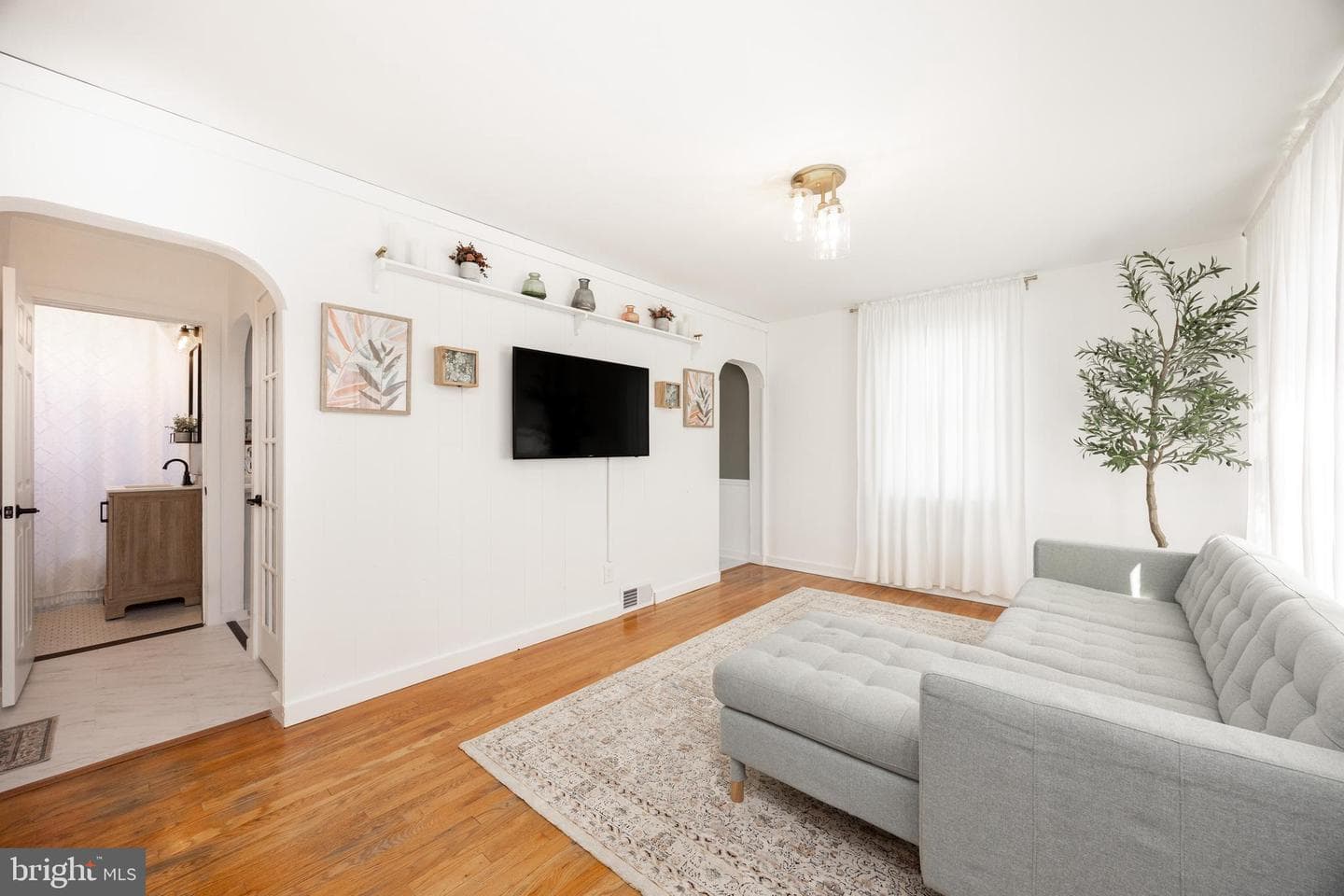 42 Spruce Street photo 6