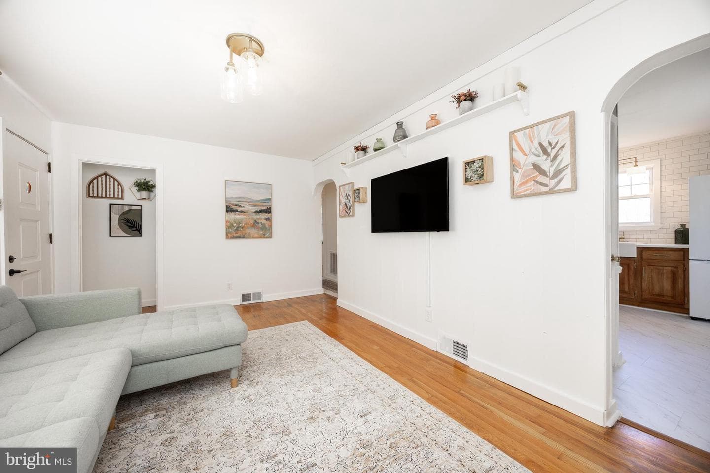 42 Spruce Street photo 9