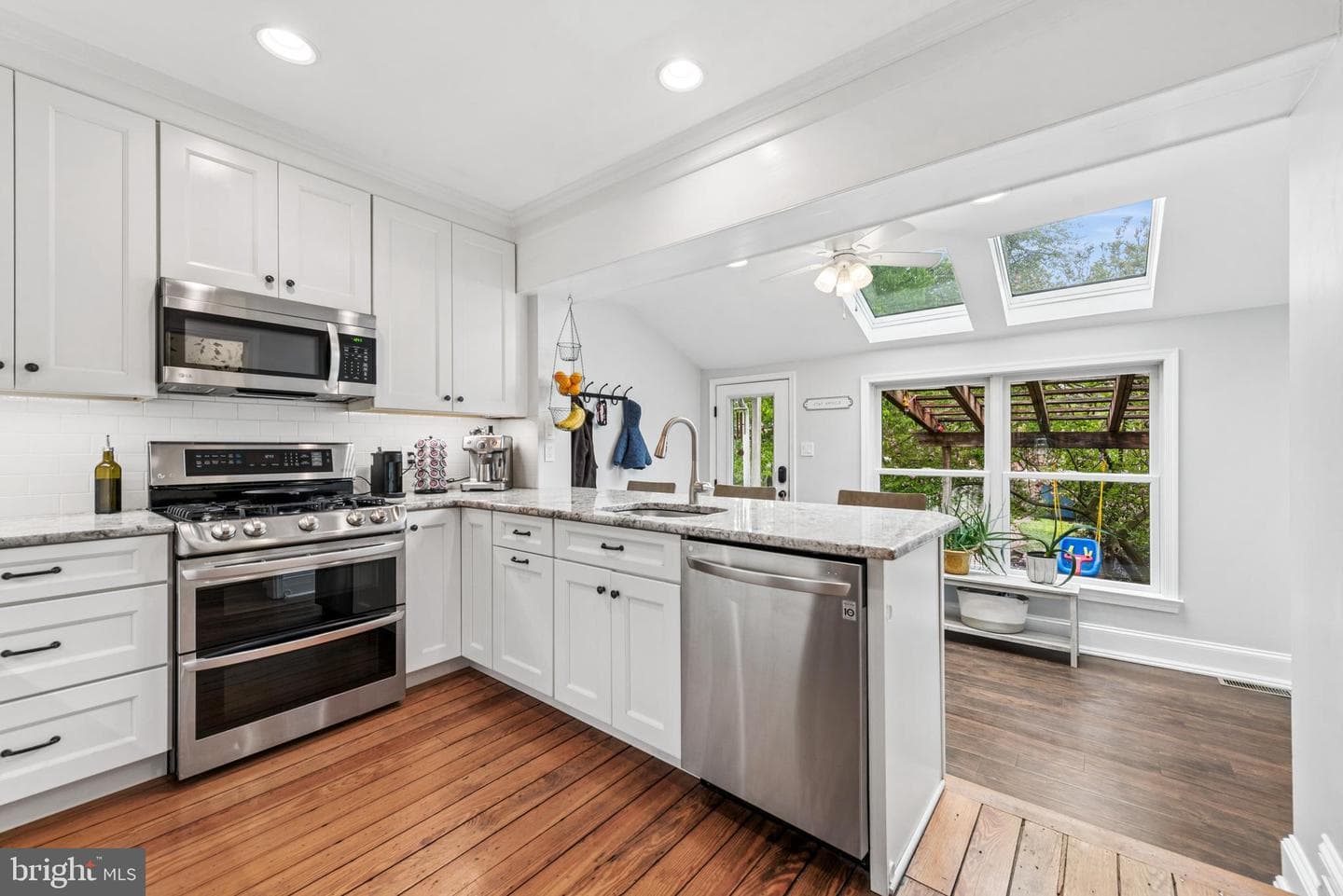 709 S Matlack Street photo 10