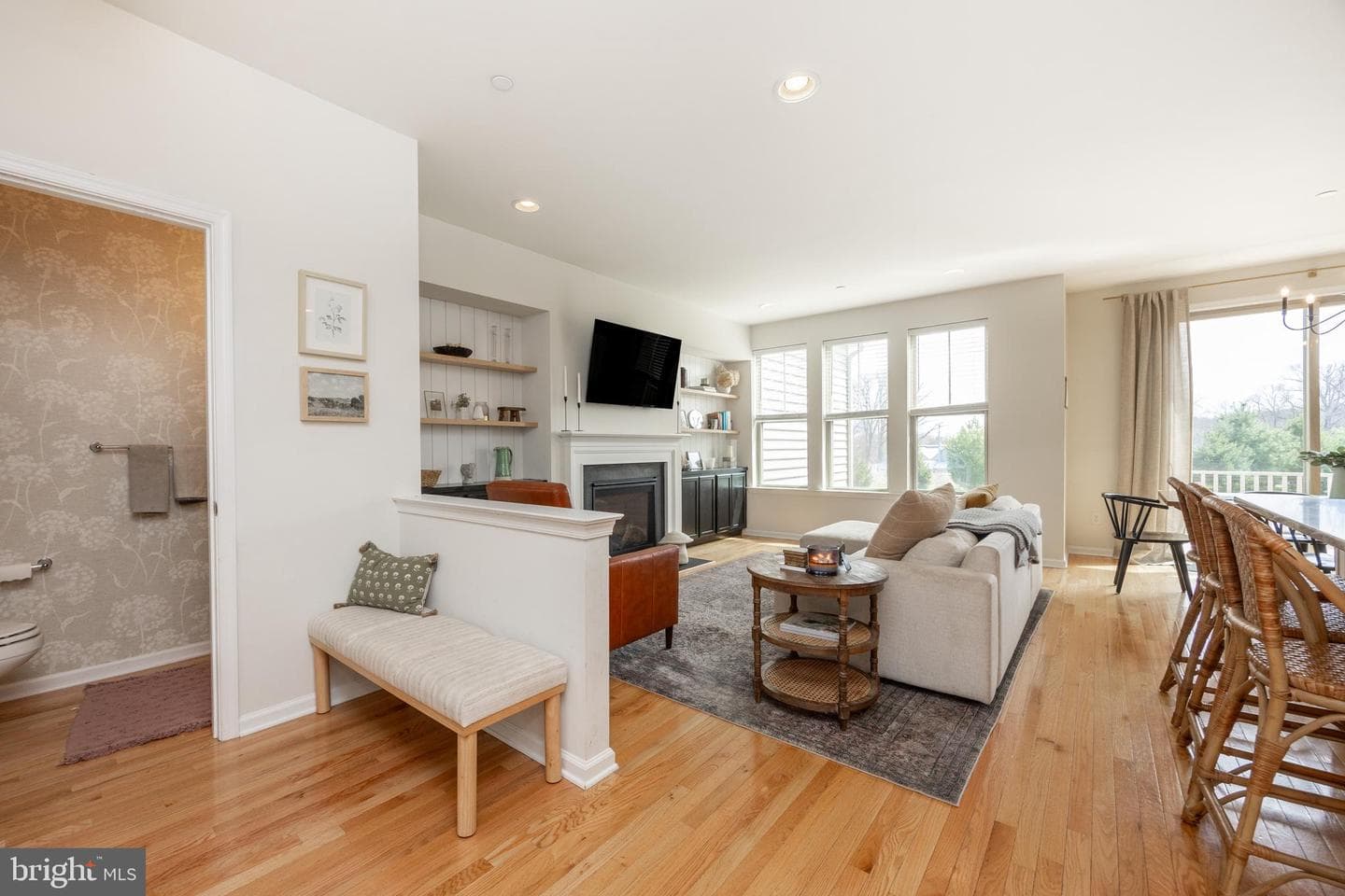 217 Kestrel Court photo 5