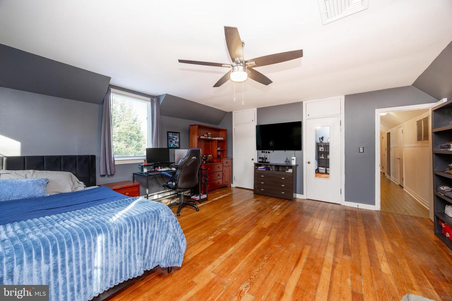 220 N Norris Avenue photo 42