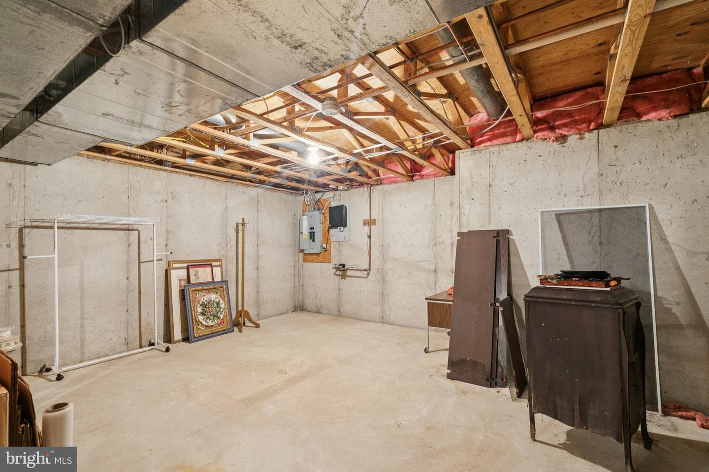 834 Amber Lane photo 31