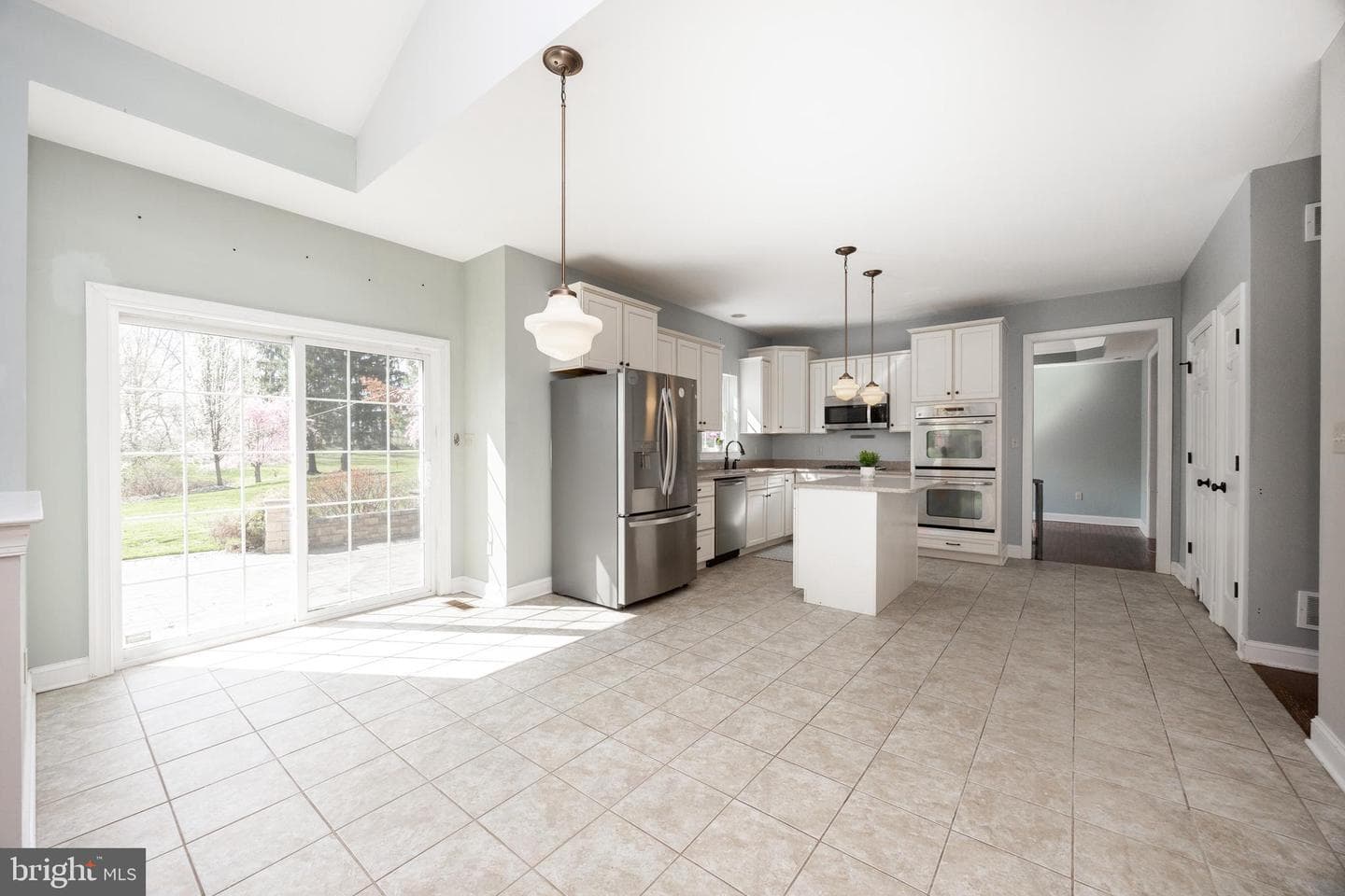 1 Winslow Drive photo 18