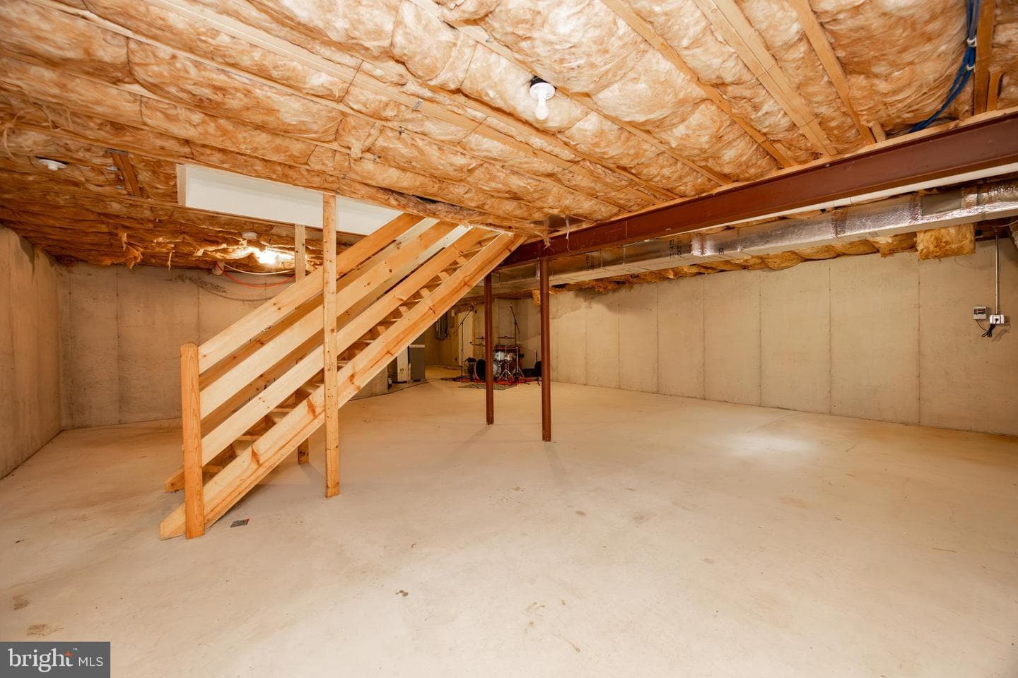 1 Winslow Drive photo 37