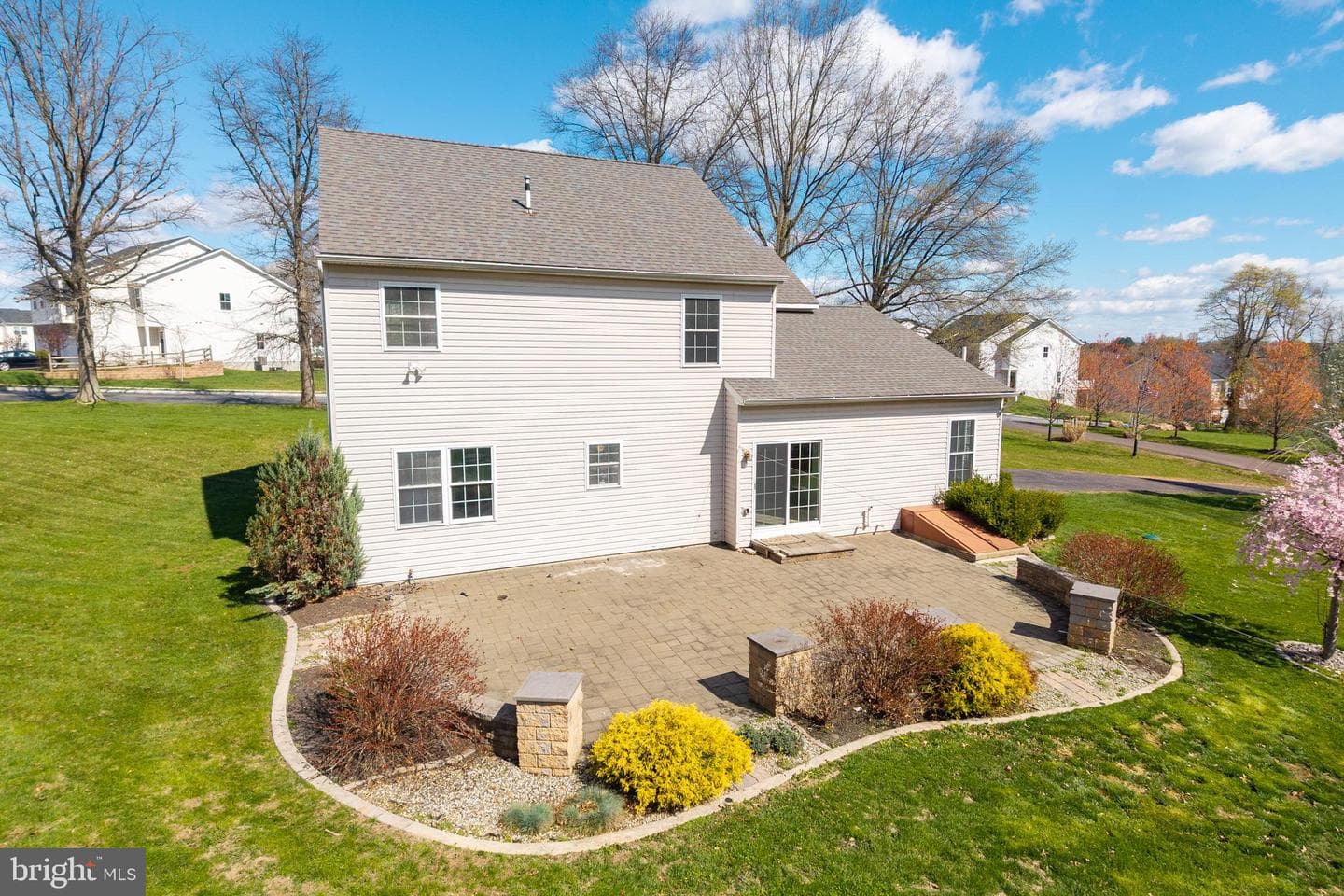 1 Winslow Drive photo 7