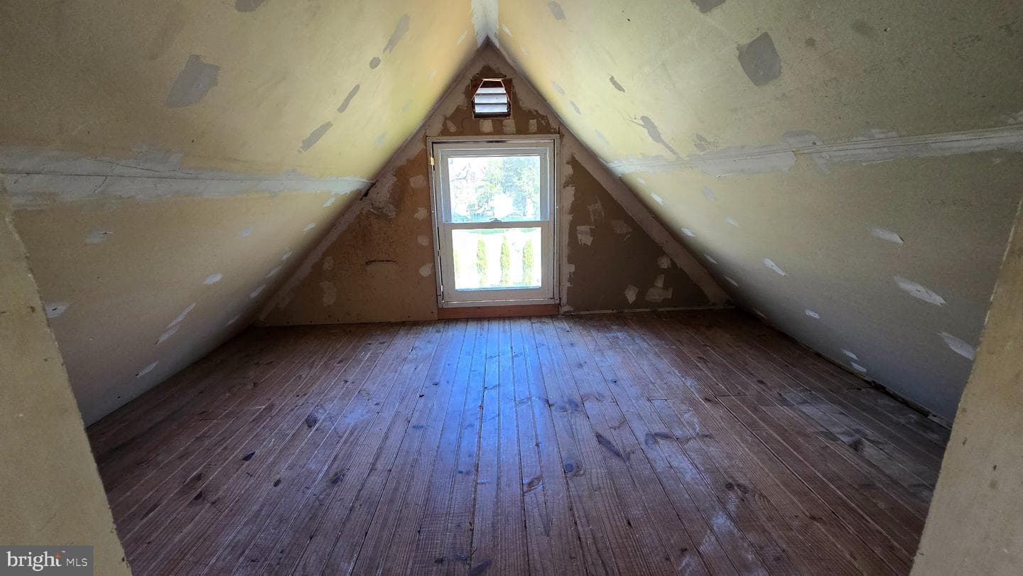 1233 New London Road photo 16