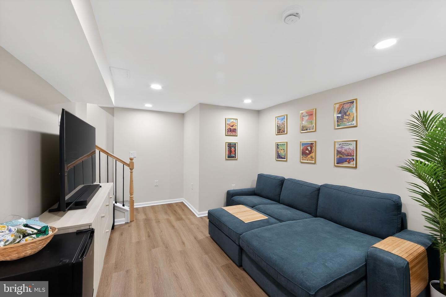14 N Concord Road photo 18