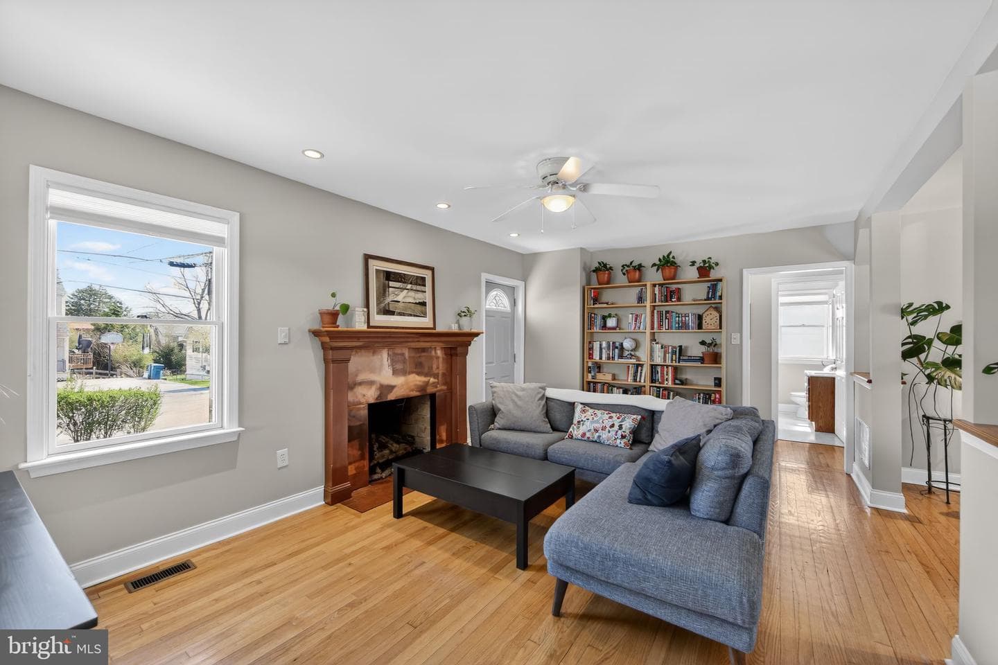 14 N Concord Road photo 4