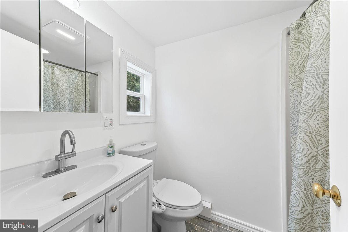 510 3rd Avenue photo 15