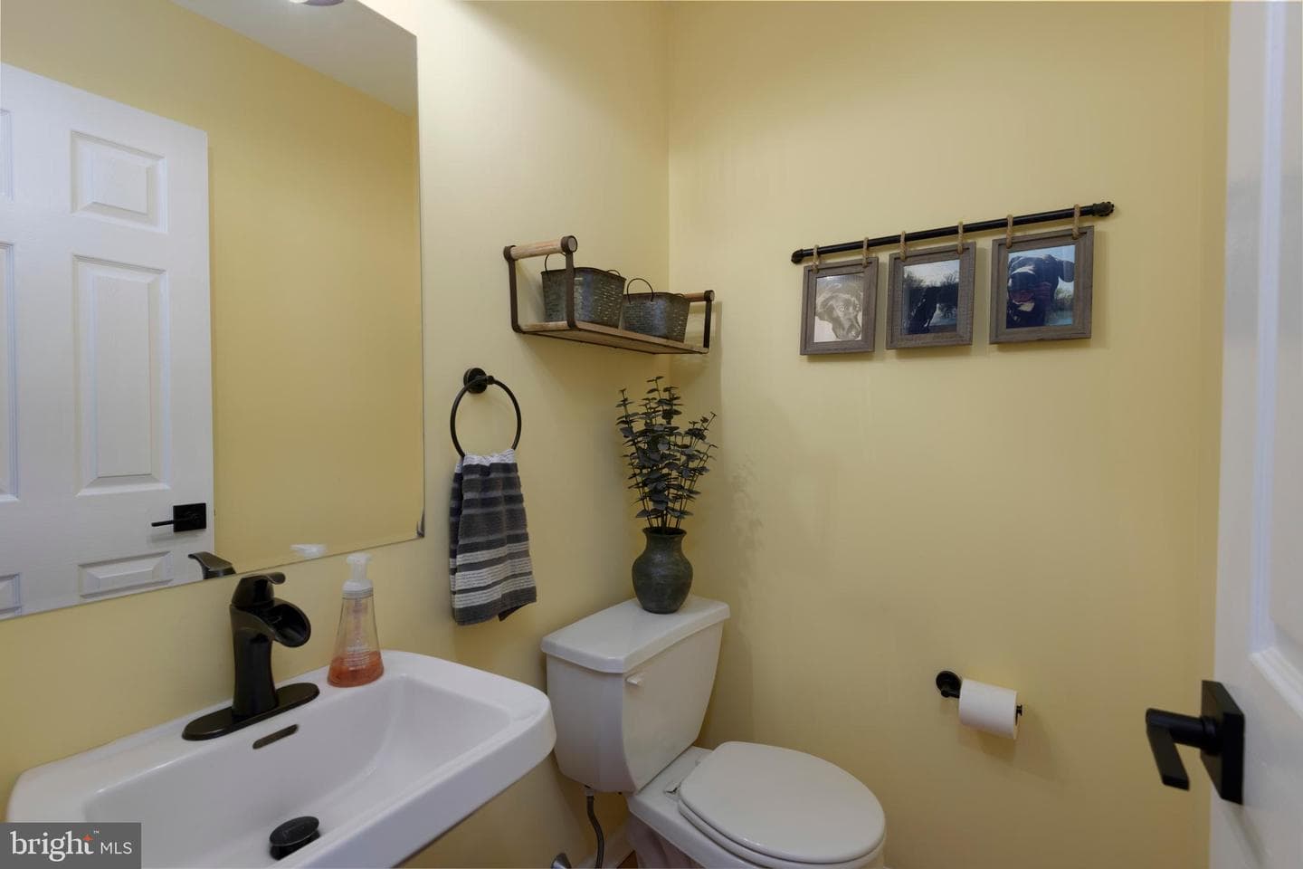 750 E Marshall Street #802 photo 8