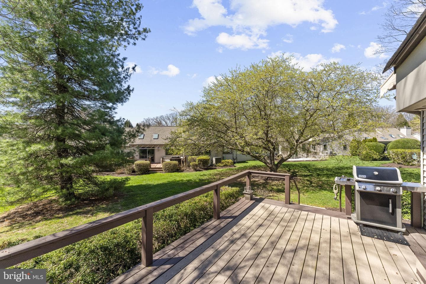 483 Eaton Way photo 35