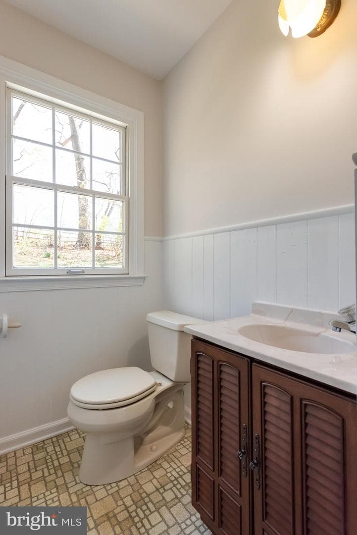 1 Anthony Drive photo 18