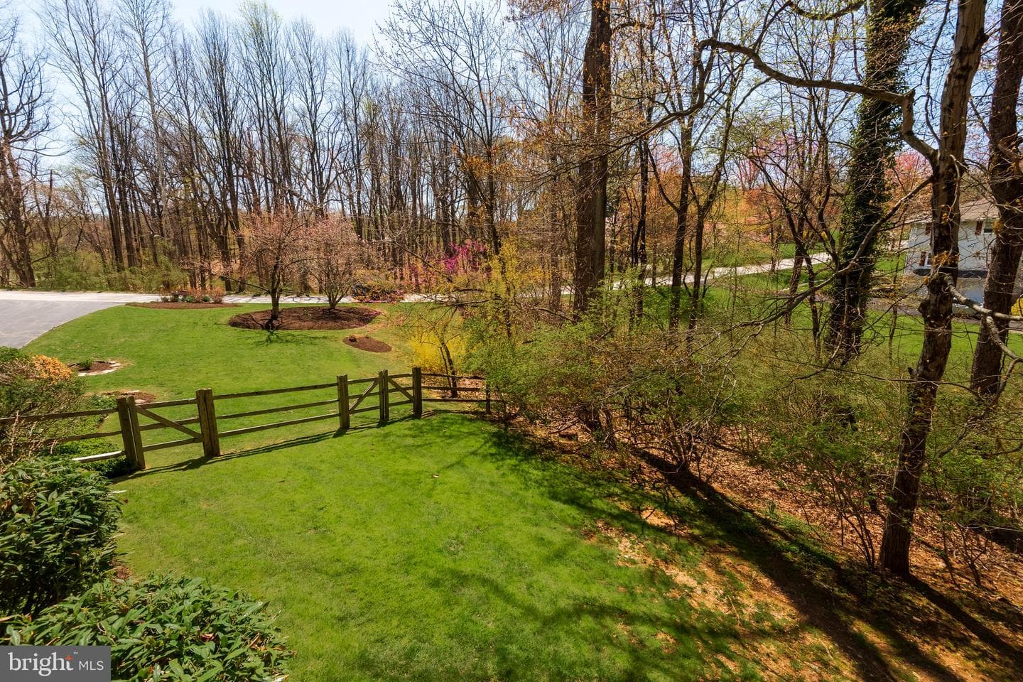 1 Anthony Drive photo 42