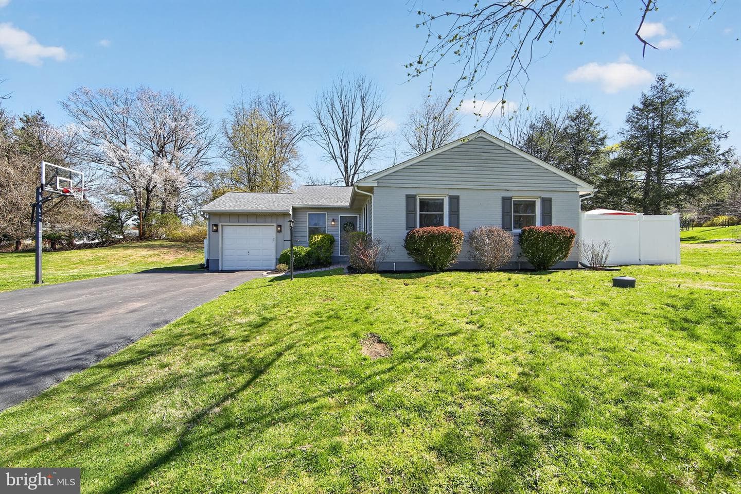 1259 Audubon Road