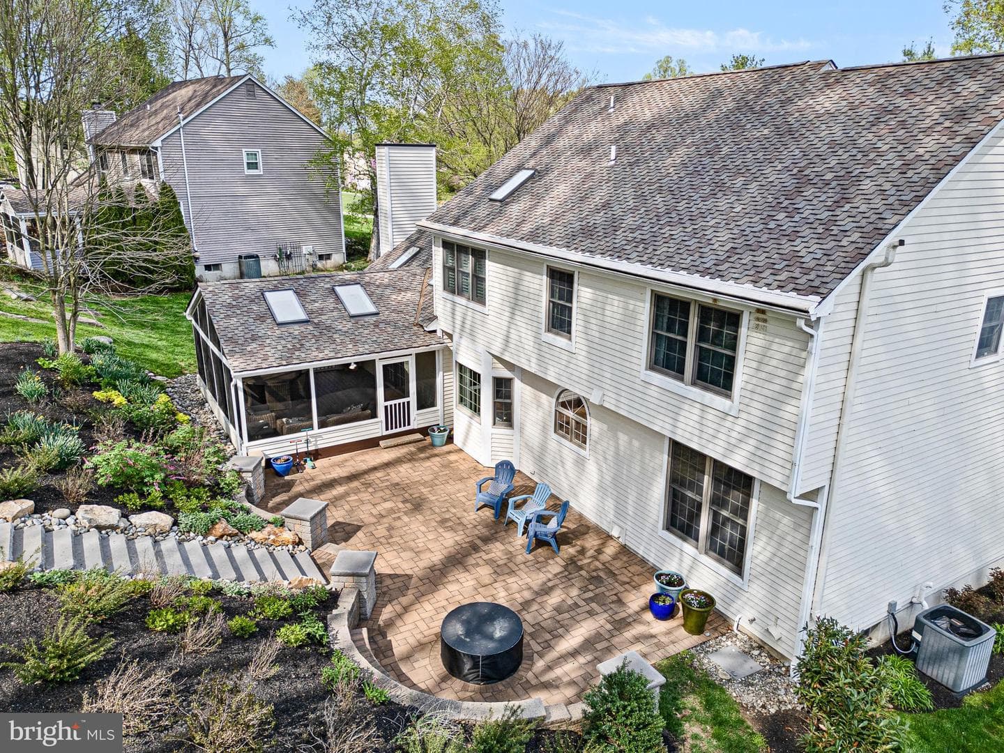 122 Hamilton Road photo 32