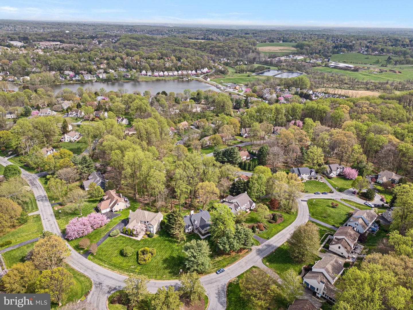 122 Hamilton Road photo 42