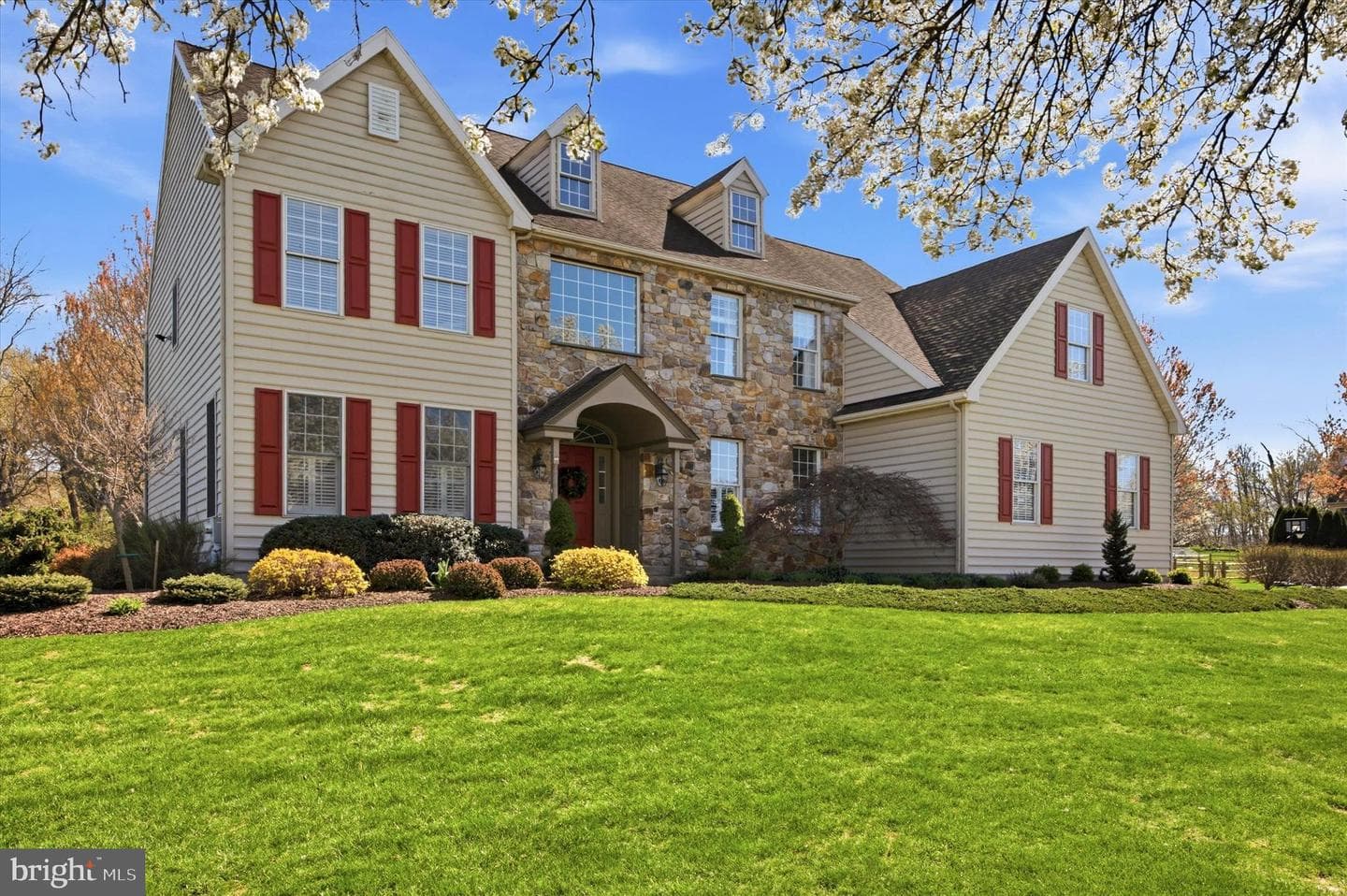 1101 Winchester Court photo 3