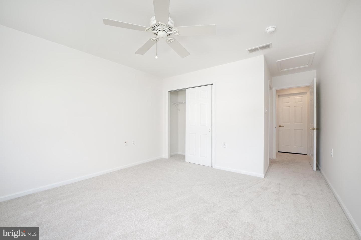 136 Haslan Lane photo 19