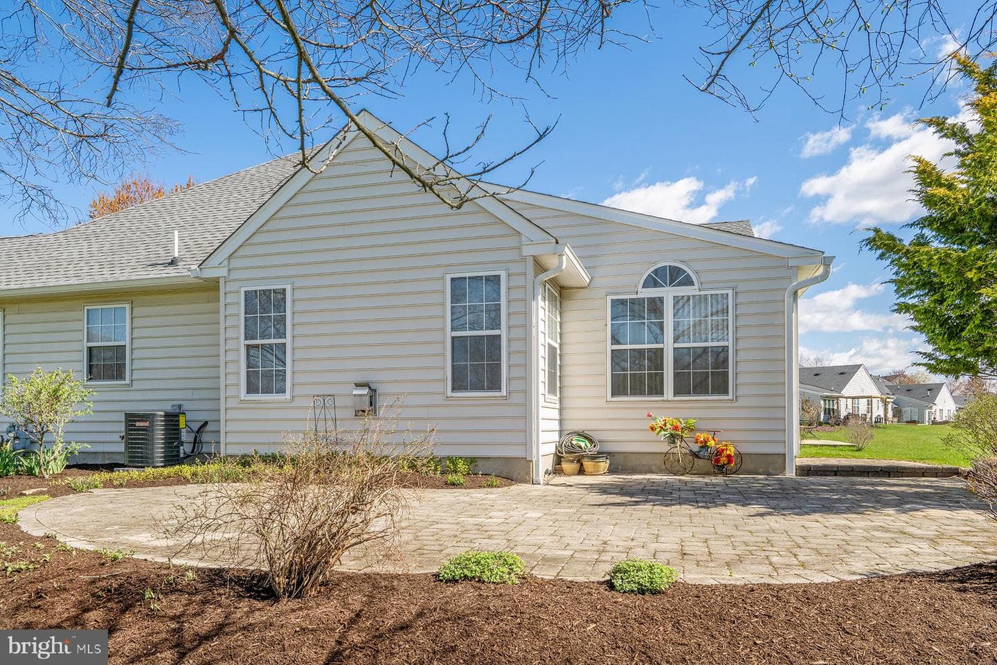 136 Haslan Lane photo 2