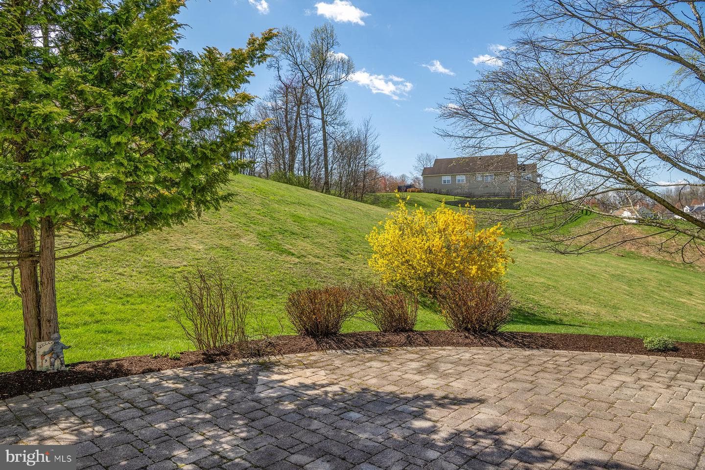 136 Haslan Lane photo 5