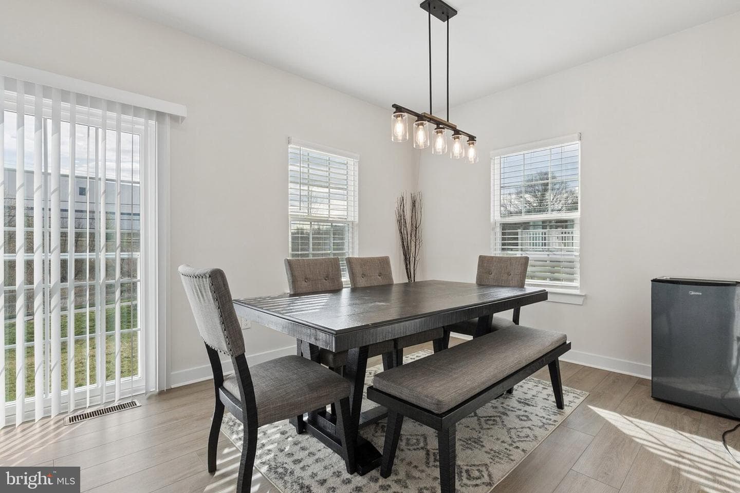 231 Sloan Drive photo 18