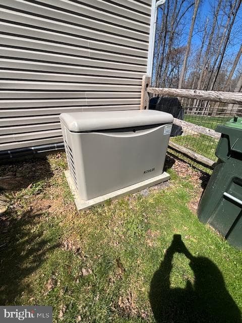 912 Greenwood Circle photo 23
