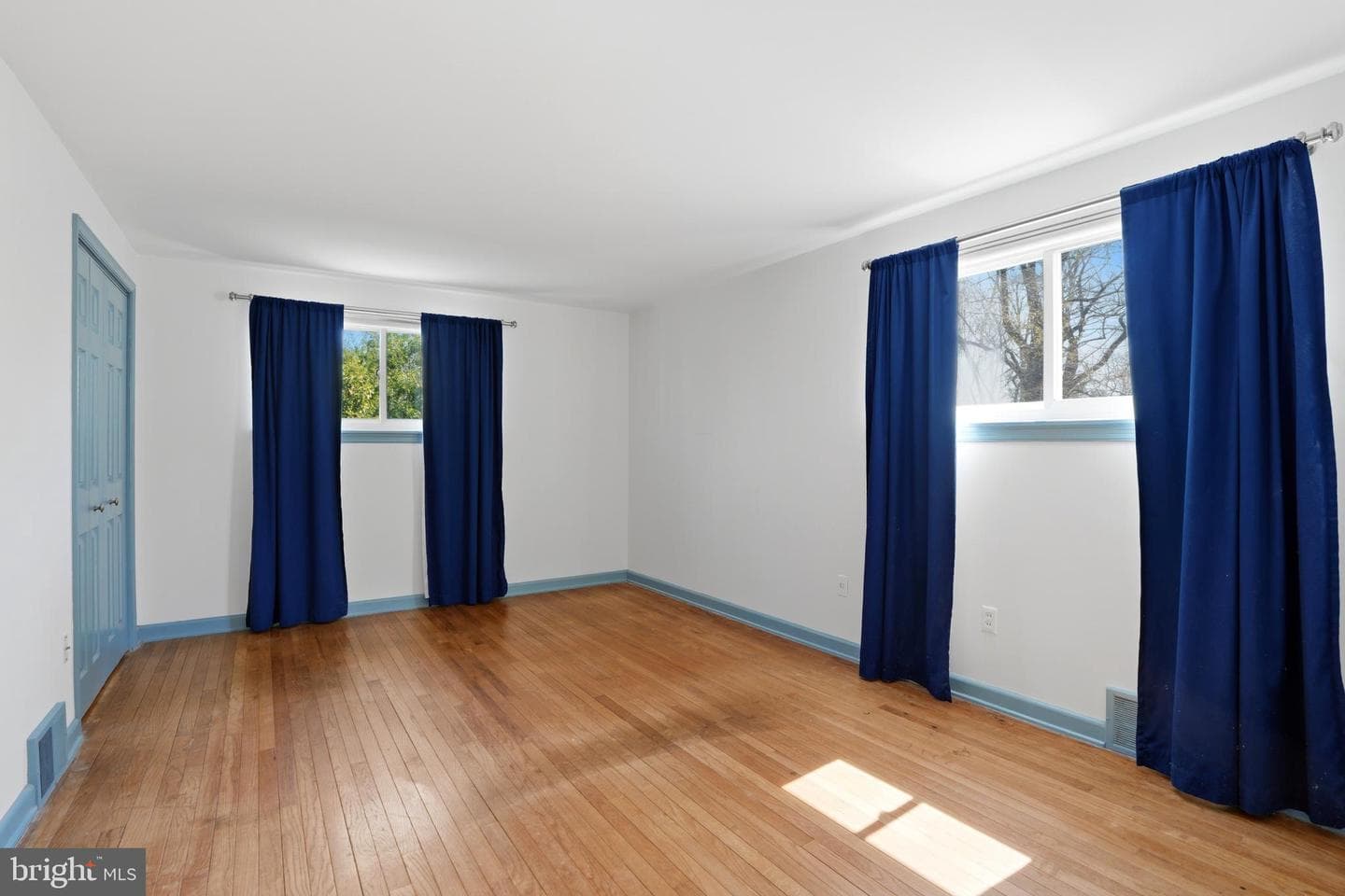 56 Cobblestone Drive photo 14