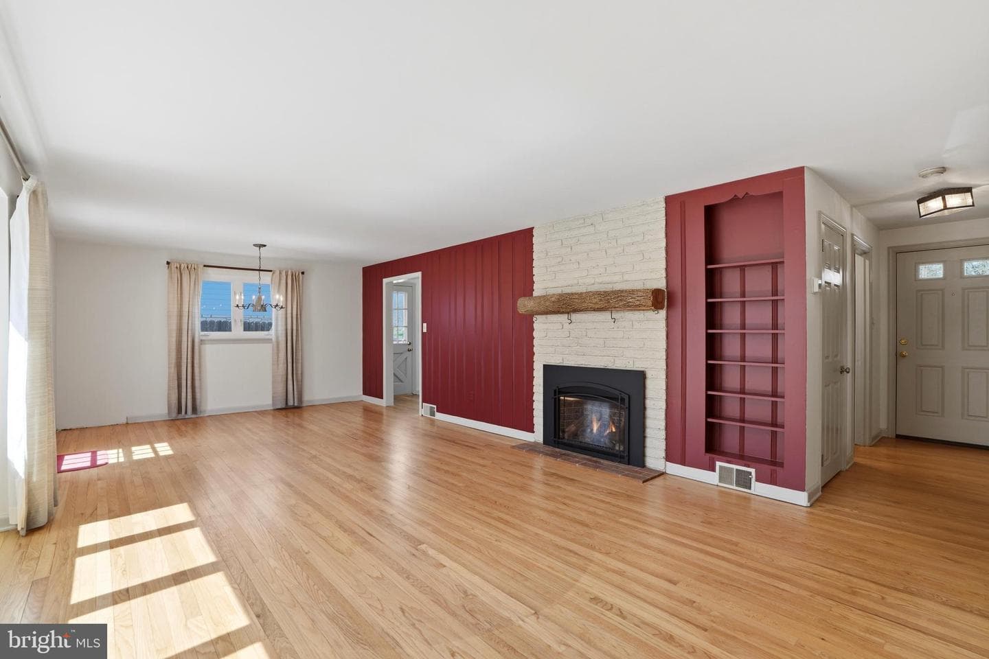 56 Cobblestone Drive photo 8