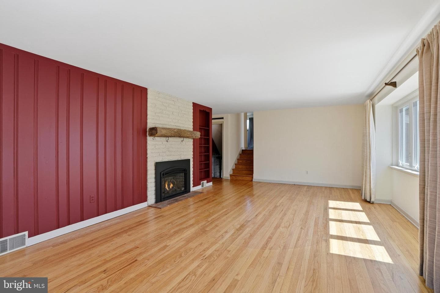 56 Cobblestone Drive photo 9