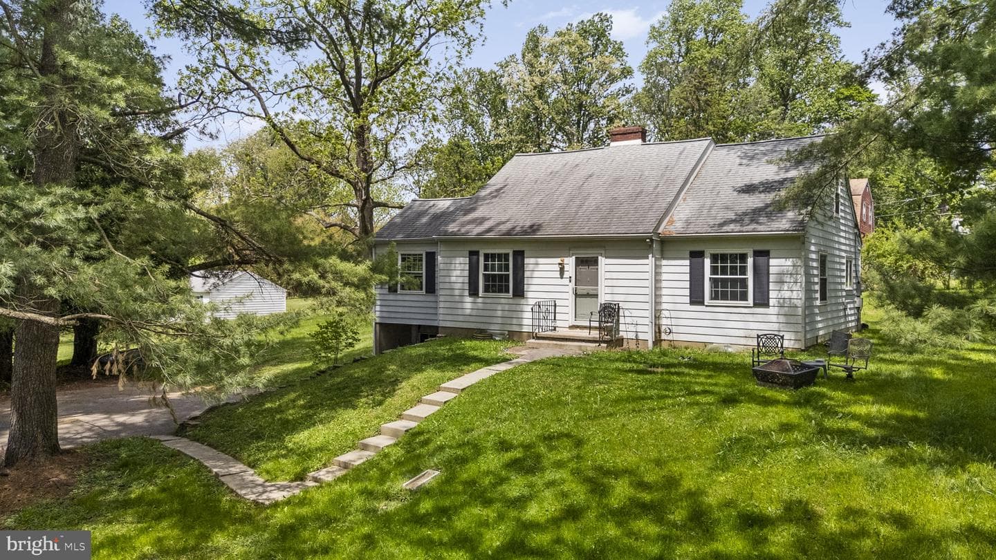 819 W Miner Street, West Chester