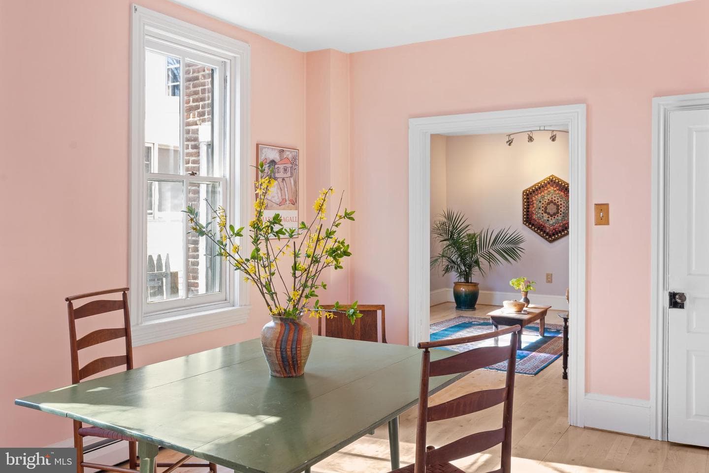 254 Chestnut Street photo 12