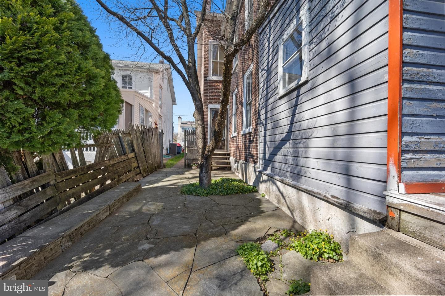 254 Chestnut Street photo 34