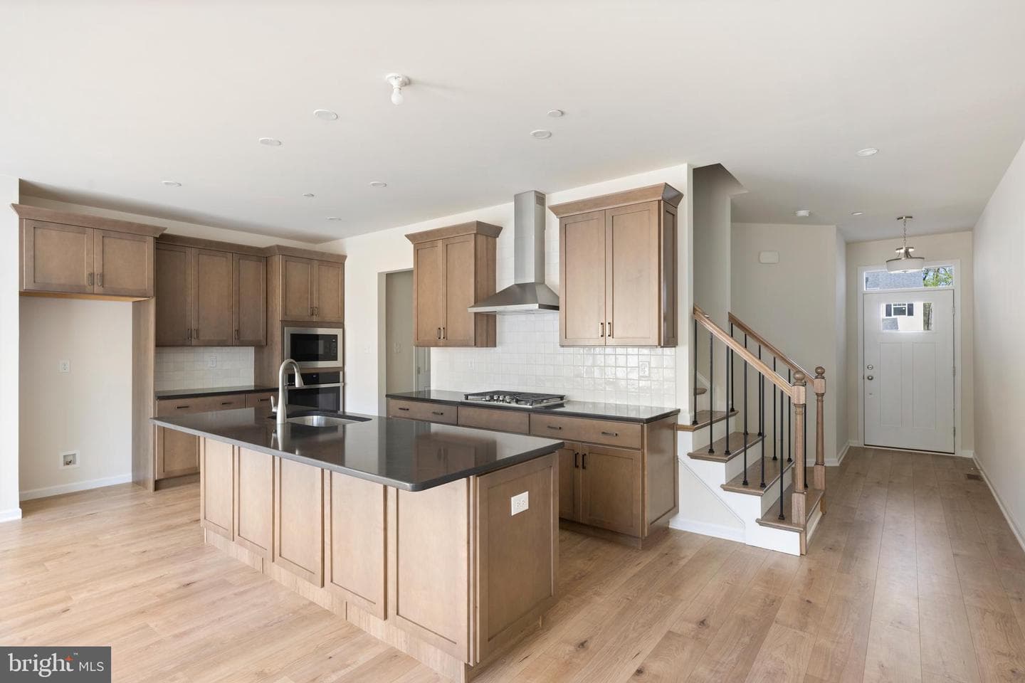 14 Tullow Hill Drive photo 2