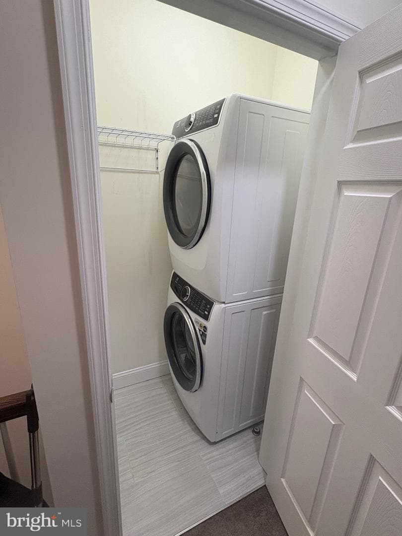 315 Chase Street photo 17