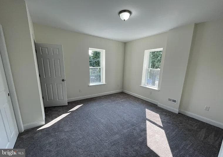 315 Chase Street photo 18