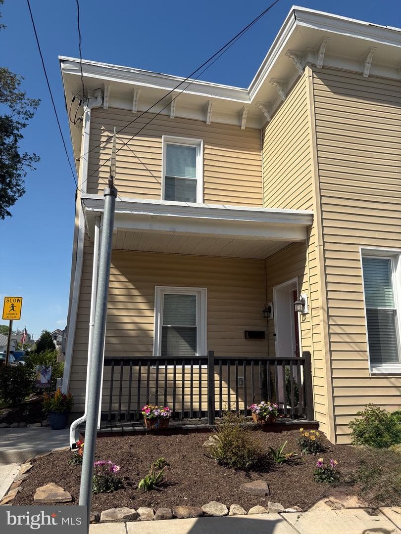 315 Chase Street photo 21