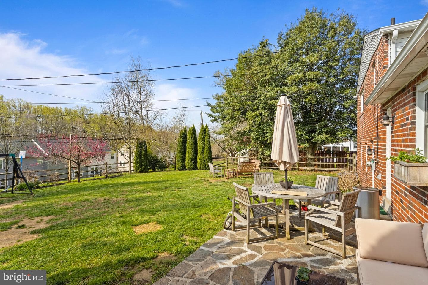502 Ridge Avenue photo 53