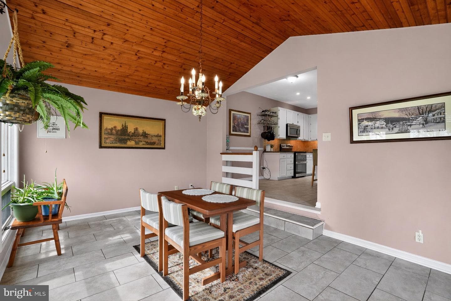 1307 Harness Lane photo 13